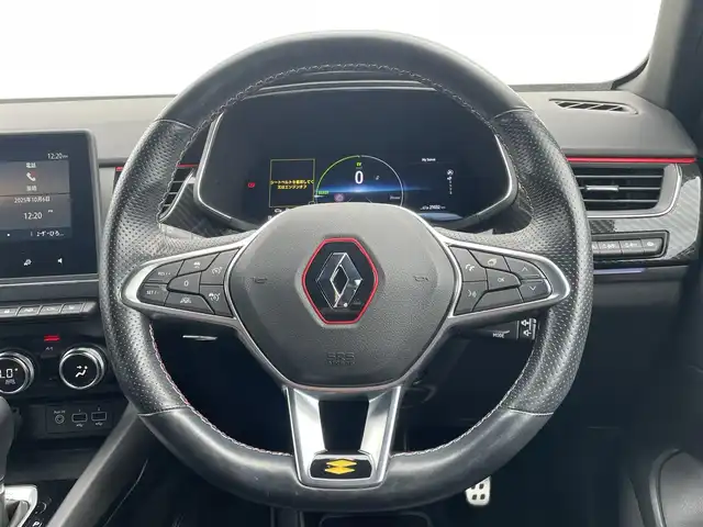 ルノー ルノー アルカナ RSライン E-テックハイブリッド 東京都 2022(令4)年 2.1万km パール 純正ディスプレイオーディオ/Bluetooth接続/360°カメラ/Apple Carplay/Android AUto/ワンオーナー/シートヒーター/ハーフレザーシート/アダプティブクルーズコントロール/衝突被害軽減ブレーキ/レーンキープアシスト/ブラインドスポットモニター/ETC/D席/N席電動パワーシート/スマートキー/プッシュスタート/サイドエアバック/カーテンエアバック