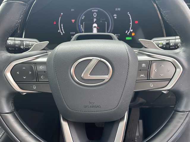 レクサス ＲＸ 350h バージョンL 大阪府 2023(令5)年 2.2万km グラファイトブラックガラスフレーク ワンオーナー車/パノラマムーンルーフ/純正ナビ、フルセグTV/全方位カメラ/ブラインドスポットモニター/レーダークルーズコントロール/衝突被害軽減装置/レーンキーピングアシスト/前席シートヒーター/前席エアーシート/運転席シートメモリー/パワーバックドア/スマートキー×２/保証書