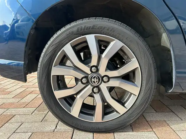 トヨタ ルーミー カスタムG－T 新潟県 2017(平29)年 10万km レーザーブルークリスタルシャイン (株)IDOMが運営する【じしゃロン新潟店】の自社ローン専用車両になります。/こちらは現金またはオートローンご利用時の価格です。自社ローンご希望の方は別途その旨お申付け下さい/プッシュスタート/スマートキー/スペアキー/純正ナビ/バックカメラ/Bluetooth接続可能/DVD視聴可能(走行時不可)/CD、AM、FM視聴可能/フルセグテレビ/クルーズコントロール/両側スライドドア/フルフラット/ウインカーミラー/純正AW/純正LEDヘッドライト