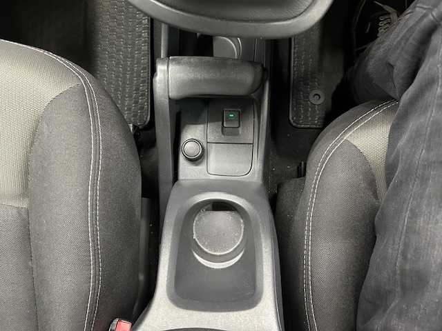 ルノー カングー プラティーク 宮城県 2018(平30)年 5.5万km グレー ルーフレール/社外ナビ/FM/AM/BT/i Pod/USB/AUX/DVD/CD/フルセグTV/バックカメラ/両側スライドドア/追従型クルーズコントロール/コーナーセンサー/MTモード搭載/横滑り防止装置/衝突被害軽減システム/夏タイヤ15インチ/冬タイヤ15インチ/ヘッドランプレベライザー/LEDライト/純正フロアマット/電動格納ミラー/前後ドライブレコーダー/ETC/保証書・記録簿・取扱説明書