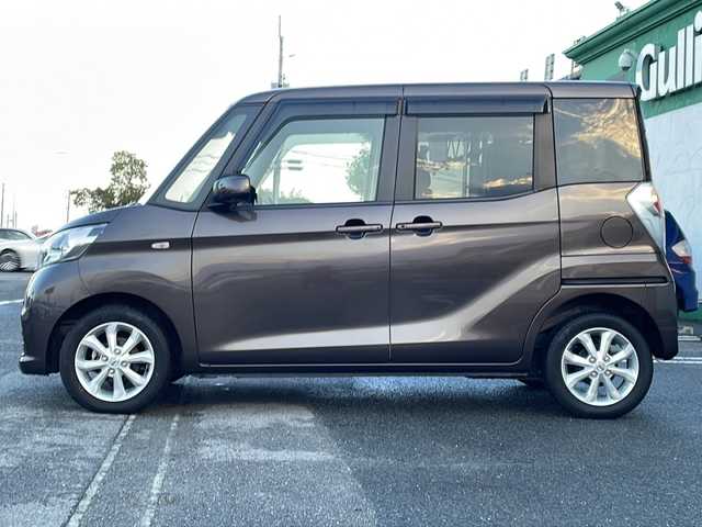 日産 デイズ ルークス X Vセレクション 徳島県 2019(平31)年 2.7万km アッシュブラウンM 純正9型SDナビ　MM318D-W/（BT/フルセグ/DISC/ラジオ）/全周囲カメラ/前後コーナーセンサー/アイドリングストップ/両側電動スライドドア/ドライブレコーダー/純正14インチアルミホイール/ドアバイザー/サンシェード/純正フロアマット/アイドリングストップ/ステアリングリモコン