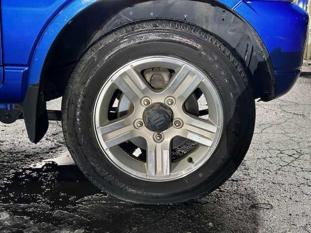 スズキ ジムニー XC 道東・釧路十勝 2008(平20)年 6.9万km パールメタリックカシミールブルー 社外CD/USB/AUX/ミラーヒーター/バイザー/キーレス/ライトレベライザー/純正フォグランプ/電格ミラー/社外アルミ付冬タイヤ積込