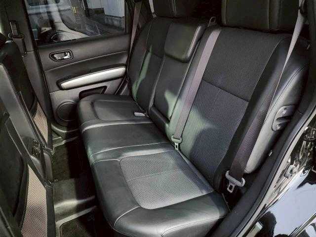 日産 エクストレイル 20X 岩手県 2011(平23)年 7.9万km ダイヤモンドブラック 全席シートヒーター　/社外ナビ　/Ｂｌｕｅｔｏｏｔｈ／ＣＤ／ＤＶＤ　/ダウンヒルアシストコントロール　/ＥＴＣ　/４ＷＤ　/ルーフレール　/ルーフキャリア　/フロントグリル＆エンブレムマッドブラック塗装