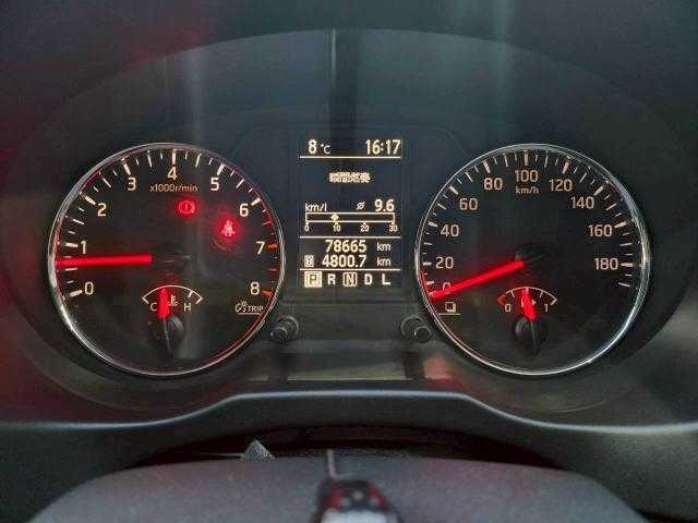 日産 エクストレイル 20X 岩手県 2011(平23)年 7.9万km ダイヤモンドブラック 全席シートヒーター　/社外ナビ　/Ｂｌｕｅｔｏｏｔｈ／ＣＤ／ＤＶＤ　/ダウンヒルアシストコントロール　/ＥＴＣ　/４ＷＤ　/ルーフレール　/ルーフキャリア　/フロントグリル＆エンブレムマッドブラック塗装