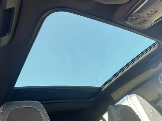 プジョー プジョー ２０８ GT 東京都 2022(令4)年 2.9万km パール パノラマルーフ/純正ＤＡ/Ｂカメラ/ＡｐｌｌｅＣａｒＰｌａｙ/レーダークルーズ/ハーフレザーシート/シートヒーター/前後ドラレコ/ＥＴＣ