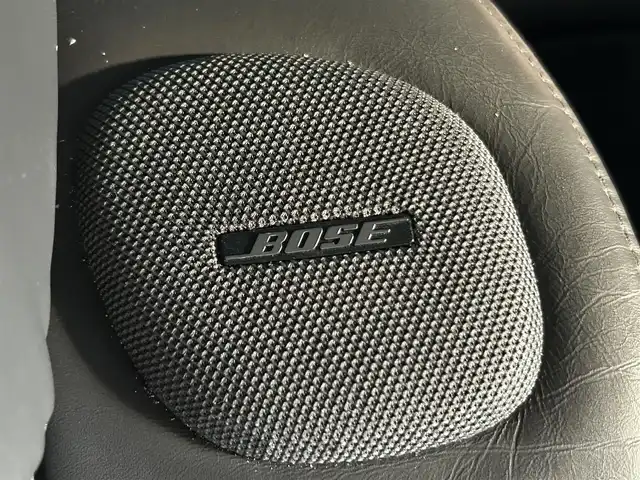 日産 シーマ ハイブリッド VIP G 茨城県 2017(平29)年 7.8万km クリスタルホワイトパール 純正ナビ/（AM/FM/CD/DVD/AUX/Bluetooth）/フルセグ/サンルーフ/BOSEサウンド/後席プライベートシアターシステム/純正アカンサスエンブレム/純正リアスポイラー/エアロパーツ（フロント・サイド）/純正リモコンエンジンスターター/全方位カメラ/電動リアシェード/全席本革パワーシート/シートヒーター（全席）/エアシート（前席）/オットマン（N席）/前方ドライブレコーダー/ビルトインETC/追従型クルーズコントロール/ブラインドスポットモニター/社外サス/純正アルミホイール/純正フロアマット