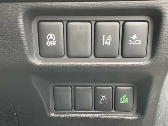 三菱 デリカＤ：５ P 新潟県 2019(平31)年 4.7万km ウォームホワイトパール 4WD/純正10.1インチSDナビ/CD/DVD/BT/フルセグテレビ/SDミュージックサーバー/全方位カメラ/ETC/ドライブレコーダー/衝突被害軽減ブレーキ/レーンキープアシスト/レーダークルーズコントロール/両側パワースライドドア/運転席パワーシート/シートヒーター/パドルシフト/ステアリングスイッチ/パワーバックドア/スマートキー/プッシュスタート/LEDヘッドライト/オートライト/フォグランプ/純正18インチアルミホイール