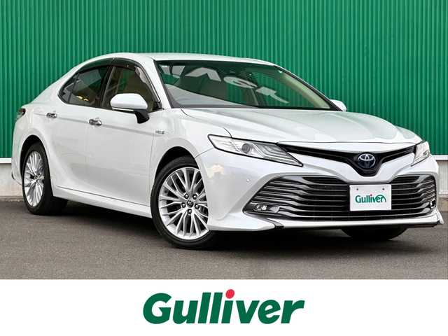 トヨタ カムリ G レザーパッケージ 宮城県 2019(令1)年 6.2万km プラチナホワイトパールマイカ ブラインドスポットモニター/リアクロストラフィックオートブレーキ/＝＝＝/セーフティセンス/・プリクラッシュセーフティ/・レーンディパーチャーアラート/・オートマチックハイビーム/・レーダークルーズコントロール/インテリジェントクリアランスソナー/TコネクトSDナビゲーション/・8インチワイドディスプレイ/・地デジTV/・CD/DVD/・Blu-ray/・Bluetooth/・USB/AUX端子/・バックカメラ/ビルトインETC2.0/カラーヘッドアップディスプレイ/本革シート/パワーシート/シートヒーター/革巻きステアリング/電動パーキングブレーキ/ブレーキホールド/LEDヘッドランプ/フォグランプ/オートライト/スマートキー＆プッシュスタート/電動格納ミラー/純正18インチAW/純正フロアマット/純正ドアバイザー/W/サイド/カーテンエアバッグ