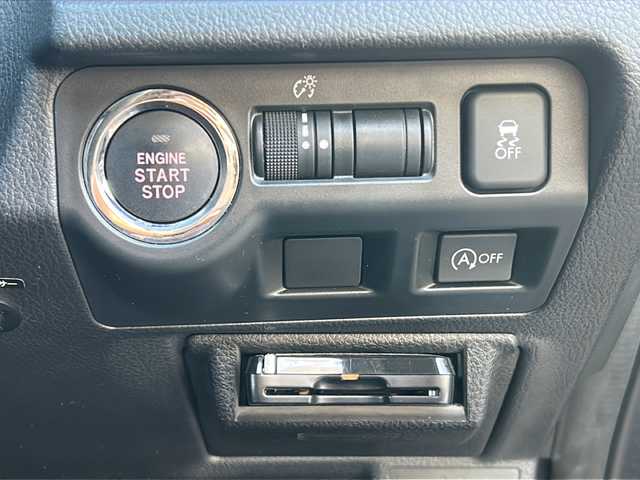 スバル インプレッサ Ｇ４ 2．0i アイサイト プラウドED 広島県 2015(平27)年 5.6万km ダークグレーメタリック 禁煙/4WD/アイサイト/レーダークルーズコントロール/コーナーセンサー/社外ナビ（AVIC-RZ09）/・フルセグ/CD/DVD/Bluetooth/MSV/SD/B-CASカードエラー/バックカメラ/D/Nパワーシート/革巻きステアリング/オートライト/パドルシフト/ＨＩＤヘッドライト/フォグランプ/ドライブレコーダー/ＥＴＣ