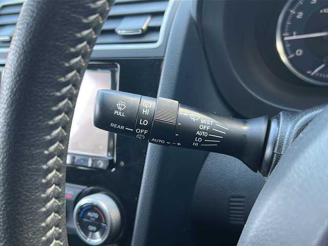 スバル インプレッサ Ｇ４ 2．0i アイサイト プラウドED 広島県 2015(平27)年 5.6万km ダークグレーメタリック 禁煙/4WD/アイサイト/レーダークルーズコントロール/コーナーセンサー/社外ナビ（AVIC-RZ09）/・フルセグ/CD/DVD/Bluetooth/MSV/SD/B-CASカードエラー/バックカメラ/D/Nパワーシート/革巻きステアリング/オートライト/パドルシフト/ＨＩＤヘッドライト/フォグランプ/ドライブレコーダー/ＥＴＣ