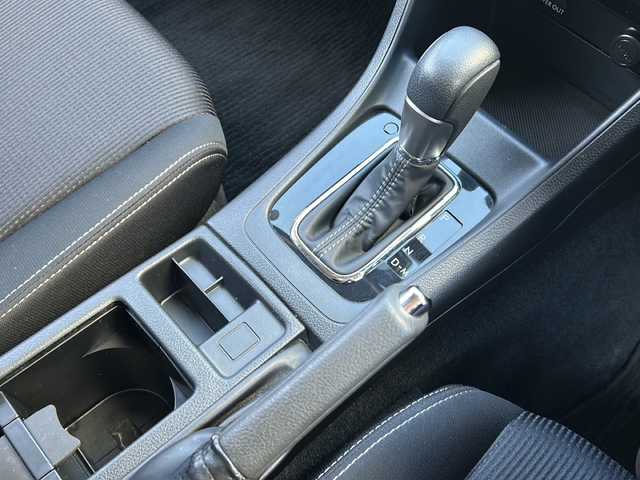 スバル インプレッサ Ｇ４ 2．0i アイサイト プラウドED 広島県 2015(平27)年 5.6万km ダークグレーメタリック 禁煙/4WD/アイサイト/レーダークルーズコントロール/コーナーセンサー/社外ナビ（AVIC-RZ09）/・フルセグ/CD/DVD/Bluetooth/MSV/SD/B-CASカードエラー/バックカメラ/D/Nパワーシート/革巻きステアリング/オートライト/パドルシフト/ＨＩＤヘッドライト/フォグランプ/ドライブレコーダー/ＥＴＣ