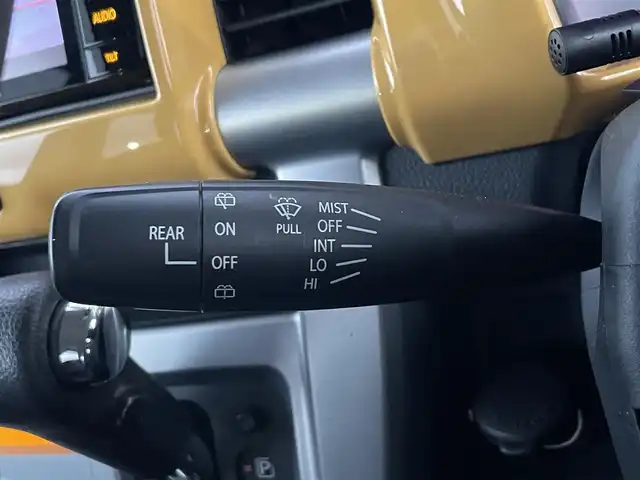 スズキ ハスラー F リミテッド 滋賀県 2017(平29)年 6.7万km アクティブイエロー/ホワイト2トーンルーフ ４WD/純正ナビ/・Bluetooth/ワンセグ/・CD/DVD/バックカメラ/ステアリングリモコン/前後ドライブレコーダー/ETC/前席シートヒーター/LEDオートライト/デュアルカメラブレーキサポート/スマートキー/社外AW付サマータイヤ積載