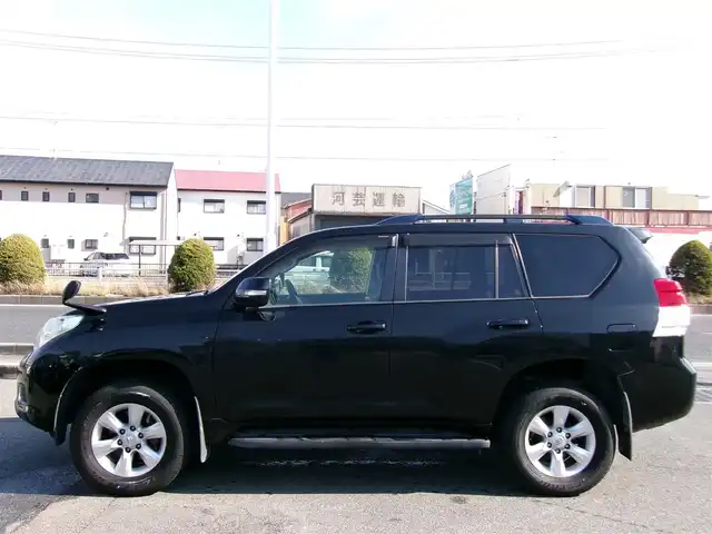 トヨタ ランドクルーザー プラド TX 三重県 2012(平24)年 13.9万km ブラック ♪ワンオーナー/♪4WD/スマートキー/プッシュスタート/純正HDDナビ/・フルセグ・CD録音/・DVD再生・SD/・Bluetoothオーディオ/・バックカメラ/ルーフレール/純正17インチAW/フォグライト/オートライト/ウィンカーミラー/電格ミラー/ヘッドライトレベライザー/プライバシーガラス/フロアマット/ドアバイザー/ビルトインETC/サイド/カーテン/ニーエアバック