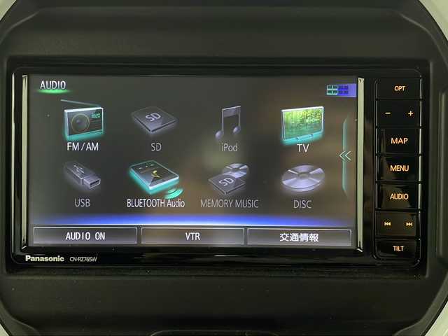 マツダ フレア クロスオーバー ハイブリッド XS 栃木県 2021(令3)年 3.4万km クールカーキパールメタリック ワンオーナー/社外7インチSDナビ(Panasonic CN-RZ765W)/・Bluetooth/・フルセグTV/・AM/FM/・SD/・USB/セーフティサポート/・誤発進抑制/・デュアルカメラブレーキサポート/・車線逸脱警報/・ハイビームアシスト/・標識認識/・ふらつき警報/前後ドライブレコーダー(COMTEC ZDR035)/ビルトインETC/シートヒーター(D/N席)/ドアバイザー/アイドリングストップ/純正15インチアルミホイール/純正フロアマット/サイド+カーテンエアバッグ/スマートキー×2本/保証書、取扱説明書