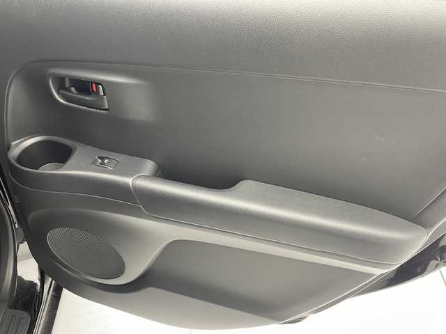 トヨタ ｂＢ Z 沖縄県 2015(平27)年 5.9万km ブラックマイカメタリック 純正ナビ(NSZT-W64)/（フルセグＴＶ　ＣＤ　Ｂｌｕｅｔｏｏｔｈ接続）/バックカメラ/ビルトインＥＴＣ/バックカメラ/横滑り防止装置/オートエアコン/電動格納ウインカーミラー/純正１５インチアルミホイール/パワーステアリング/ドアバイザー