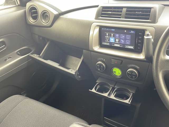トヨタ ｂＢ Z 沖縄県 2015(平27)年 5.9万km ブラックマイカメタリック 純正ナビ(NSZT-W64)/（フルセグＴＶ　ＣＤ　Ｂｌｕｅｔｏｏｔｈ接続）/バックカメラ/ビルトインＥＴＣ/バックカメラ/横滑り防止装置/オートエアコン/電動格納ウインカーミラー/純正１５インチアルミホイール/パワーステアリング/ドアバイザー