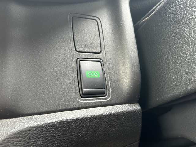 日産 セレナ ハイウェイスター V 福岡県 2020(令2)年 6.2万km ブリリアントホワイトパール プロパイロット/純正10インチSDナビ【MM519D-L】/【AM/FM/CD/DVD/Bluetooth/フルセグTV】/純正11インチフリップダウンモニター/バックカメラ/アラウンドビューモニター/ビルトインETC/日産純正前方ドライブレコーダー【DJ4-D】/アイドリングストップ/レーダークルーズコントロール/エマージェンシーブレーキ/速度標識表示/道路標識表示/駐車支援/ふらつき警報/両側電動パワースライドドア/オートブレーキホールド/オートライト/WAC/ステアリングスイッチ/盗難防止装置/横滑り防止装置/保証書/ナビ取扱説明書/スペアキー×1
