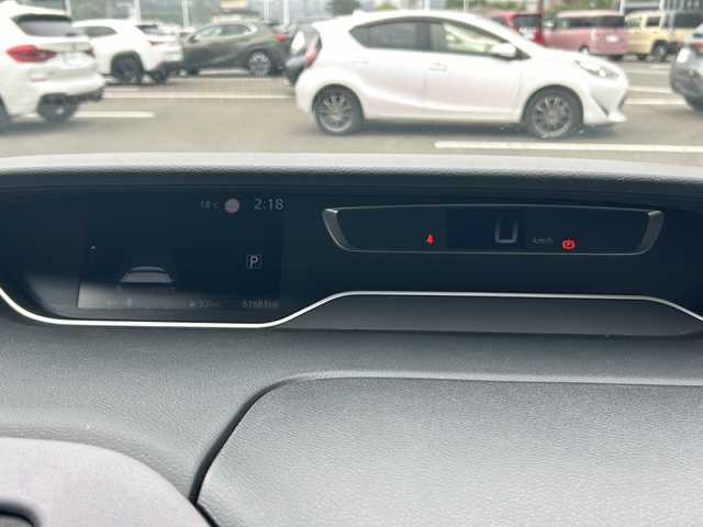 日産 セレナ ハイウェイスター V 福岡県 2020(令2)年 6.2万km ブリリアントホワイトパール プロパイロット/純正10インチSDナビ【MM519D-L】/【AM/FM/CD/DVD/Bluetooth/フルセグTV】/純正11インチフリップダウンモニター/バックカメラ/アラウンドビューモニター/ビルトインETC/日産純正前方ドライブレコーダー【DJ4-D】/アイドリングストップ/レーダークルーズコントロール/エマージェンシーブレーキ/速度標識表示/道路標識表示/駐車支援/ふらつき警報/両側電動パワースライドドア/オートブレーキホールド/オートライト/WAC/ステアリングスイッチ/盗難防止装置/横滑り防止装置/保証書/ナビ取扱説明書/スペアキー×1