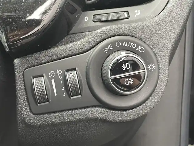 フィアット ５００Ｘ ポップスター 滋賀県 2016(平28)年 4.9万km 黒 社外ナビ/CD.DVDBluetooth.フルセグ/バックカメラ/ETC/純正17インチAW/コーナーセンサー/革巻きステアリング/フォグライト/オートライト