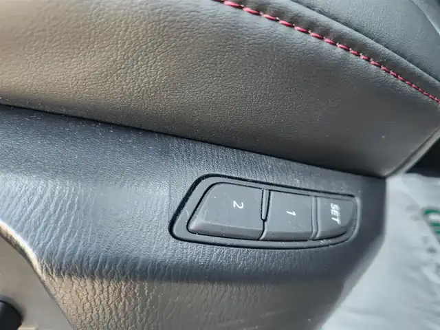 マツダ ＣＸ－５ XD ブラックトーンエディション 群馬県 2022(令4)年 4.2万km ジルコンサンドメタリック 純正10.25型ナビ(BT/AM/FM)/フルセグTV/パワーバックドア/360度ビューモニター/ETC2.0/ドライブレコーダー/レーダークルーズコントロール/パーキングセンサー/アドバンストスマートシティブレーキサポート/後退時スマートシティブレーキサポート/誤発進抑制制御/ブラインドスポットモニタリング/車線逸脱警報システム/レーンキープアシストシステム/ドライバーアテンションアラート/アクティブドライビングディスプレイ/交通標識認識システム/クルージングトラフィックサポート/ツインターボ/アダプティブLEDヘッドランプ/本革巻きステアリング/ステアリングヒーター/パドルシフト/合皮/グランリュクスコンビシート/前席シートヒーター/運転席シートメモリー/純正19インチアルミホイール/アドバンストキーレスエントリーシステム/禁煙車