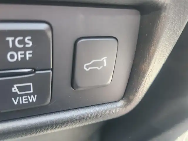 マツダ ＣＸ－５ XD ブラックトーンエディション 群馬県 2022(令4)年 4.2万km ジルコンサンドメタリック 純正10.25型ナビ(BT/AM/FM)/フルセグTV/パワーバックドア/360度ビューモニター/ETC2.0/ドライブレコーダー/レーダークルーズコントロール/パーキングセンサー/アドバンストスマートシティブレーキサポート/後退時スマートシティブレーキサポート/誤発進抑制制御/ブラインドスポットモニタリング/車線逸脱警報システム/レーンキープアシストシステム/ドライバーアテンションアラート/アクティブドライビングディスプレイ/交通標識認識システム/クルージングトラフィックサポート/ツインターボ/アダプティブLEDヘッドランプ/本革巻きステアリング/ステアリングヒーター/パドルシフト/合皮/グランリュクスコンビシート/前席シートヒーター/運転席シートメモリー/純正19インチアルミホイール/アドバンストキーレスエントリーシステム/禁煙車