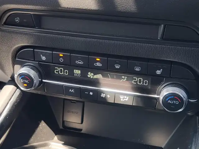 マツダ ＣＸ－５ XD ブラックトーンエディション 群馬県 2022(令4)年 4.2万km ジルコンサンドメタリック 純正10.25型ナビ(BT/AM/FM)/フルセグTV/パワーバックドア/360度ビューモニター/ETC2.0/ドライブレコーダー/レーダークルーズコントロール/パーキングセンサー/アドバンストスマートシティブレーキサポート/後退時スマートシティブレーキサポート/誤発進抑制制御/ブラインドスポットモニタリング/車線逸脱警報システム/レーンキープアシストシステム/ドライバーアテンションアラート/アクティブドライビングディスプレイ/交通標識認識システム/クルージングトラフィックサポート/ツインターボ/アダプティブLEDヘッドランプ/本革巻きステアリング/ステアリングヒーター/パドルシフト/合皮/グランリュクスコンビシート/前席シートヒーター/運転席シートメモリー/純正19インチアルミホイール/アドバンストキーレスエントリーシステム/禁煙車
