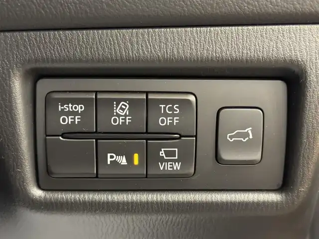 マツダ ＣＸ－５ XD ブラックトーンエディション 群馬県 2022(令4)年 4.2万km ジルコンサンドメタリック i-ACTIVSENSE/・衝突軽減ブレーキ/・ブラインドスポットモニタリング/・レーンキープアシストシステム/・クリアランスソナー/・速度標識警報/・車線逸脱警報システム/・レーダークルーズコントロール/純正メーカーナビ/・フルセグTV/・Bluetooth/・AppleCarPlay/AndroidAuto/・FM/AM/USB/BOSE/360°ビューモニター/ドライブレコーダー/ETC/パワーバックドア/ヘッドアップディスプレイ/革巻きステアリング/ステアリングスイッチ/パドルシフト/ステアリングヒーター/ブラックハーフレザーシート/運転席パワーシート/前席シートヒーター/電子パーキング/ブレーキオートホールド/スマートキー/プッシュスタート/LEDヘッドライト/オートライト/置くだけ充電/純正19インチAW/純正フロアマット/ドアバイザー/電動格納ウィンカーミラー/横滑り防止機能