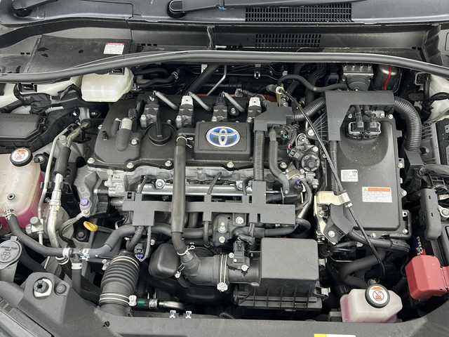 トヨタ Ｃ－ＨＲ G 宮城県 2019(平31)年 8.4万km ホワイトパールクリスタルシャイン トヨタセーフティーセンス/・プリクラッシュセーフティ/・レーンディパーチャーアラート/・レーダークルーズコントロール/・クリアランスソナー/・オートマチックハイビーム/ブラインドスポットモニター/純正9型SDナビ（NSZT-Y68T）/・フルセグTV/・BT.CD/DVD.SD.USB.AM/FM/バックカメラ/ビルトインETC/シートヒーター（D/N）/ハーフレザー/純正18インチAW/LEDヘッドライト/ステアリングスイッチ/純正フロアマット