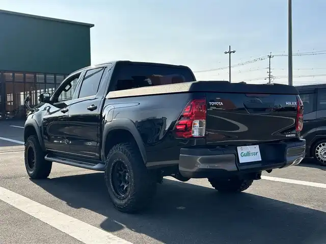 トヨタ ハイラックス Z ブラックラリーエディション 鹿児島県 2019(令1)年 2.7万km ブラック 社外フローティングナビ　/フルセグＴＶ　/Ｂカメラ　/社外ＥＴＣ　/社外前後ドラレコ　/アンダーカバー　/チップアップシート　/リフトアップ　/レーンキープアシスト　/オートライト　/ハードトノカバー　/社外アルミ/リアデフロック/革巻きステアリング/スマートキー/プッシュスタート/ダウンヒルアシストコントロール/クルコン