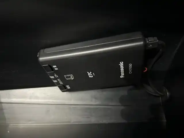 トヨタ ハイラックス Z ブラックラリーエディション 鹿児島県 2019(令1)年 2.7万km ブラック 社外フローティングナビ　/フルセグＴＶ　/Ｂカメラ　/社外ＥＴＣ　/社外前後ドラレコ　/アンダーカバー　/チップアップシート　/リフトアップ　/レーンキープアシスト　/オートライト　/ハードトノカバー　/社外アルミ/リアデフロック/革巻きステアリング/スマートキー/プッシュスタート/ダウンヒルアシストコントロール/クルコン