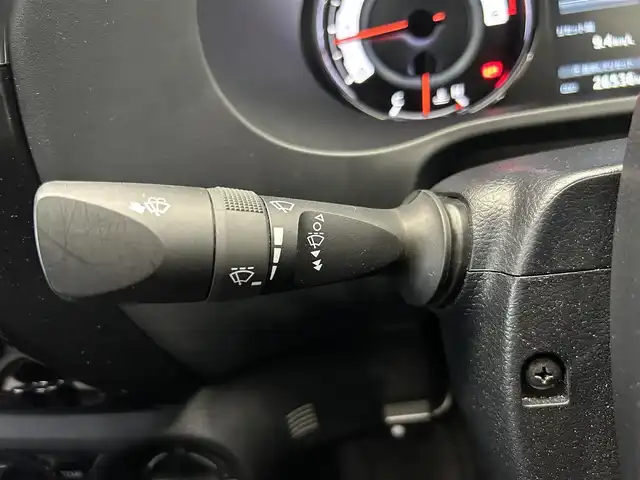 トヨタ ハイラックス Z ブラックラリーエディション 鹿児島県 2019(令1)年 2.7万km ブラック 社外フローティングナビ　/フルセグＴＶ　/Ｂカメラ　/社外ＥＴＣ　/社外前後ドラレコ　/アンダーカバー　/チップアップシート　/リフトアップ　/レーンキープアシスト　/オートライト　/ハードトノカバー　/社外アルミ/リアデフロック/革巻きステアリング/スマートキー/プッシュスタート/ダウンヒルアシストコントロール/クルコン