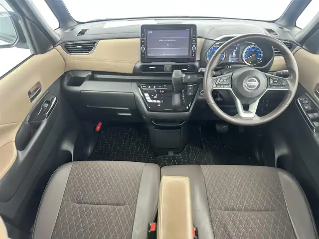 日産 ルークス HWS Gターボ プロパイロットED 愛知県 2020(令2)年 4万km ホワイトパール 両側パワースライドドア/ベージュ内装/リア送風/純正9インチナビ/（CD/DVD/BT/フルセグ）/全方位カメラ/ETC/ドラレコ/追従クルーズコントロール/プロパイロット/運転支援装備/シートバックテーブル/ベンチシート/ドアバイザー