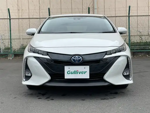 トヨタ プリウス ＰＨＶ S セーフティプラス 東京都 2018(平30)年 4.4万km ホワイトパールクリスタルシャイン 純正コネクトナビ/バックモニター/プリクラッシュセーフティ/レーンディパーチャー/レーダークルーズ/シートヒーター/ETC/ドライブレコーダー/横滑り防止措置/ステアリングスイッチ/スマートキー