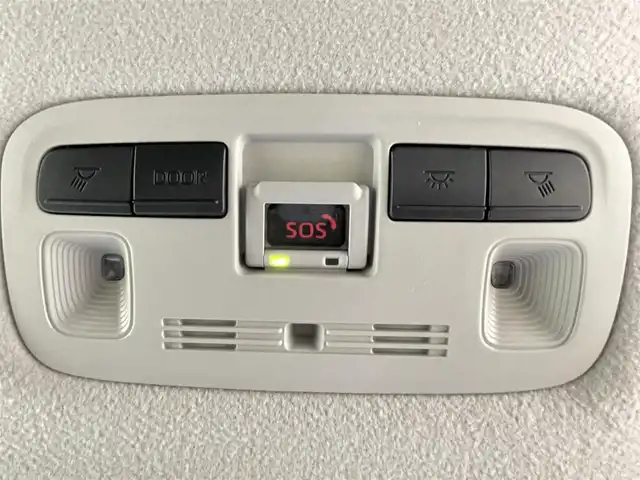 トヨタ シエンタ ハイブリッド Z 千葉県 2024(令6)年 1.8万km ホワイトパールクリスタルシャイン 禁煙車/純正ナビ/フルセグTV　Bluetooth/バックカメラ/両側パワースライドドア/ETC2.0/オートライト/オートハイビーム/シートヒーター/ハンドルヒーター/オートリトラミラー/トヨタセーフティ/・衝突軽減ブレーキ/・安全運転支援機能/・クリアランスソナー/・フロントクロストラフィックアラート/・パーキングサポートブレーキ/・ブラインドスポットモニター/・アダプティブクルーズコントロール/デジタルインナーミラー/ステアリングスイッチ/USB/タイプC　入力端子/純正フロアマット/スマートキー/プッシュスタート