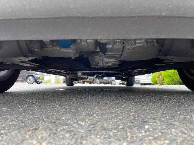 ホンダ フリード＋ クロスター ホンダセンシング 岩手県 2020(令2)年 2.3万km プラチナホワイトパール 純正ナビ　ＣＤ／ＤＶＤ／Ｂｌｕｅｔｏｏｔｈ／フルセグＴＶ　/ＬＥＤヘッドライト　/バックカメラ　/ハーフレザーシート/両側パワースライドドア　/ビルトインＥＴＣ　/前後ドライブレコーダー　/オートライト/４ＷＤ/アダプティブクルーズコントロール