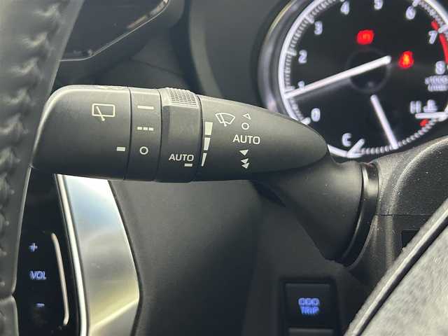 トヨタ ハリアー Z レザーパッケージ 熊本県 2021(令3)年 3.5万km ブラック 禁煙車　/ＪＢＬサウンド　/モデリスタエアロ　/純正ナビ　/バックカメラ　/ビルトインＥＴＣ2.0　/レーダークルーズコントロール/前後クリアランスソナー　/衝突軽減ブレーキ/レーンキープアシスト/横滑り防止/ブラインドスポットモニター/前席シートヒーター　/前席エアーシート　/前席パワーシート　/ステアリングヒーター/パワーバックドア/ハーフレザーシート/純正フロアマット/純正19インチAW/オートライト/オートマチックハイビーム/LEDヘッドライト/フォグライト/スマートキー/プッシュスタート/スペアキー1本/取扱説明書