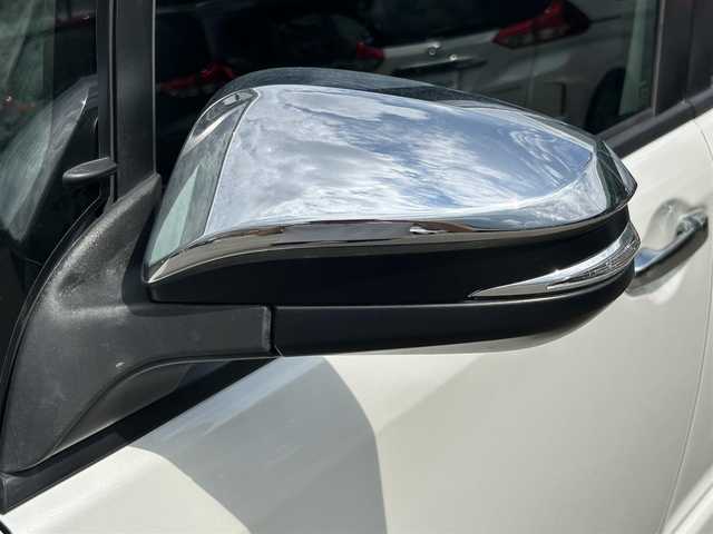 トヨタ ヴォクシー ZS 煌Ⅱ 福岡県 2019(令1)年 5万km ホワイトパールクリスタルシャイン 社外７型SDナビ(ワンセグTV/CD/BT)バックモニタートヨタセーフティーコーナーセンサー両側電動ETCUSBポートドラレコ純正フロアマット純正LEDヘッドライト純正16インチアルミホイールプッシュスタートスマートキー