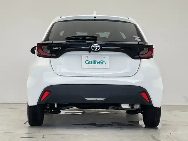 トヨタ ヤリス X 愛知県 2020(令2)年 2.3万km スーパーホワイトⅡ トヨタセーフティーセンス/純正7インチディスプレイオーディオナビ（あり）/レーダークルーズコントロール/バックカメラ/LEDヘッドライト/オートマチックハイビーム/ETC/衝突被害軽減ブレーキ/Bluetooth/ステアリングスイッチ/リモコンキー