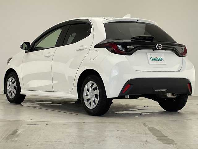 トヨタ ヤリス X 愛知県 2020(令2)年 2.3万km スーパーホワイトⅡ トヨタセーフティーセンス/純正7インチディスプレイオーディオナビ（あり）/レーダークルーズコントロール/バックカメラ/LEDヘッドライト/オートマチックハイビーム/ETC/衝突被害軽減ブレーキ/Bluetooth/ステアリングスイッチ/リモコンキー