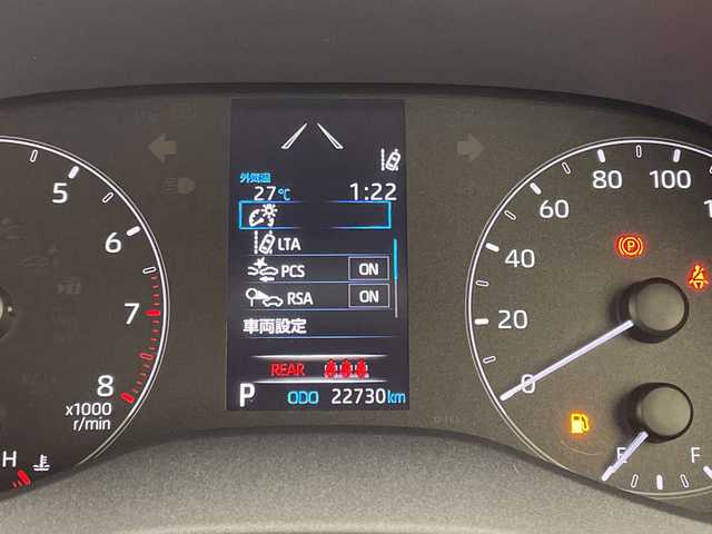 トヨタ ヤリス X 愛知県 2020(令2)年 2.3万km スーパーホワイトⅡ トヨタセーフティーセンス/純正7インチディスプレイオーディオナビ（あり）/レーダークルーズコントロール/バックカメラ/LEDヘッドライト/オートマチックハイビーム/ETC/衝突被害軽減ブレーキ/Bluetooth/ステアリングスイッチ/リモコンキー