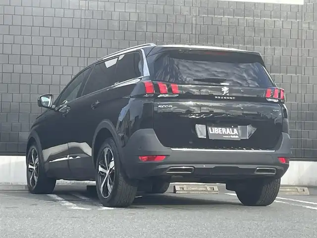 プジョー ５００８ GT ブルーHDi 静岡県 2019(平31)年 3.4万km 黒 アクティブセーフティブレーキ/ACCレーンキープ  ブラインドスポットモニター/OPナビフルセグTV Bluetooth CarPlay対応/サイドカメラ バックカメラ/ハーフレザーシート /パワーバックドア /パヒュームディヒューザー/アンビエンスライト/ETC