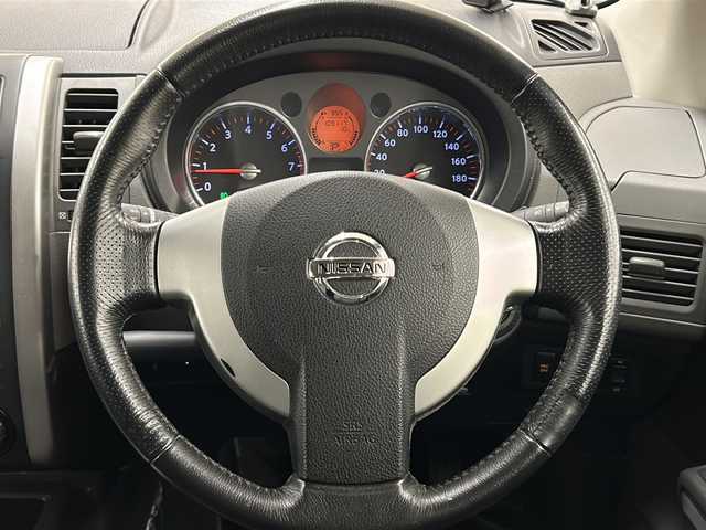 日産 エクストレイル 25X 道央・札幌 2007(平19)年 11万km ブレードシルバー 4WDモードスイッチ/純正AW付タイヤ/純正フロアマット/取扱説明書/社外HDDナビ/(AM/FM/CD/DVD)/ワンセグテレビ/バックカメラ/ドアバイザー/ビルトインETC