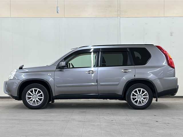 日産 エクストレイル 25X 道央・札幌 2007(平19)年 11万km ブレードシルバー 4WDモードスイッチ/純正AW付タイヤ/純正フロアマット/取扱説明書/社外HDDナビ/(AM/FM/CD/DVD)/ワンセグテレビ/バックカメラ/ドアバイザー/ビルトインETC