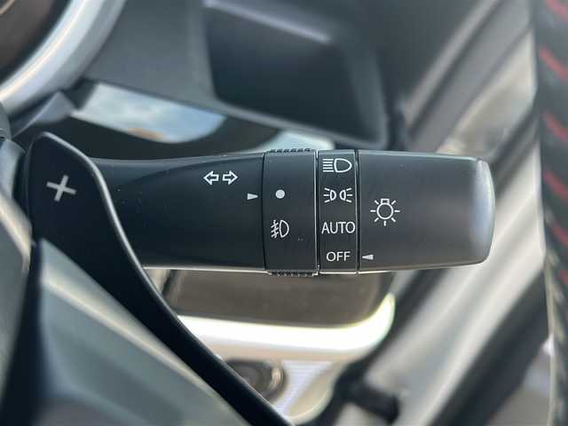 スズキ スペーシア カスタム HYBRID XS ターボ 鹿児島県 2018(平30)年 3.3万km ピュアホワイトP 純正8型ナビ/フルセグTV/両側パワースライドドア/全方位モニター用カメラパッケージ/ビルトインETC/ドライブレコーダー/クルーズコントロール/リアパーキングセンサー/セーフティサポート/・デュアルセンサーブレーキサポート/・後退時ブレーキサポート/・前後誤発進抑制機能/・車線逸脱警報機能/・ふらつき警報機能/・先行車発進お知らせ機能/・ハイビームアシスト/IC付ターボ/LEDヘッドランプ/革巻きステアリング/パドルシフト/ハーフレザーシート/運転席シートヒーター/純正15インチアルミホイール/キーレスプッシュスタートシステム/禁煙車