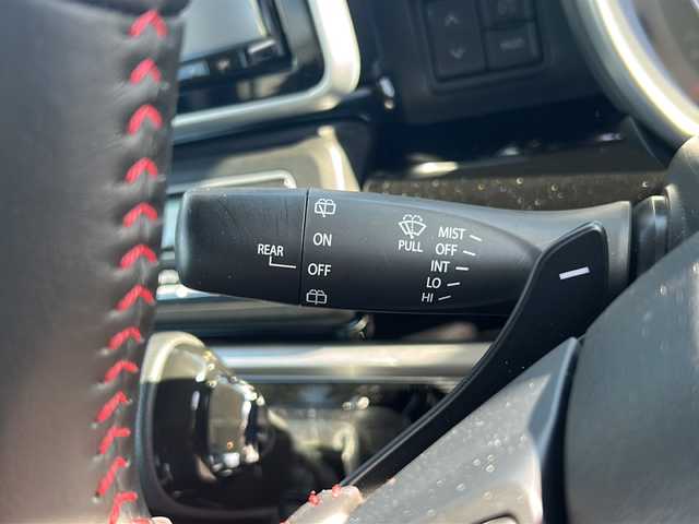 スズキ スペーシア カスタム HYBRID XS ターボ 鹿児島県 2018(平30)年 3.3万km ピュアホワイトP 純正8型ナビ/フルセグTV/両側パワースライドドア/全方位モニター用カメラパッケージ/ビルトインETC/ドライブレコーダー/クルーズコントロール/リアパーキングセンサー/セーフティサポート/・デュアルセンサーブレーキサポート/・後退時ブレーキサポート/・前後誤発進抑制機能/・車線逸脱警報機能/・ふらつき警報機能/・先行車発進お知らせ機能/・ハイビームアシスト/IC付ターボ/LEDヘッドランプ/革巻きステアリング/パドルシフト/ハーフレザーシート/運転席シートヒーター/純正15インチアルミホイール/キーレスプッシュスタートシステム/禁煙車