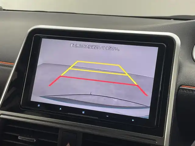 トヨタ シエンタ G クエロ 埼玉県 2020(令2)年 6.7万km ホワイトパールクリスタルシャイン 社外９インチナビ　フリップダウンモニター　バックカメラ　ビルトインＥＴＣ　前後ドライブレコーダー　セーフティセンス　両側パワースライドドア　ＨＤＩＭ　スマートキー　オートハイビーム　ＬＥＤヘッドライト