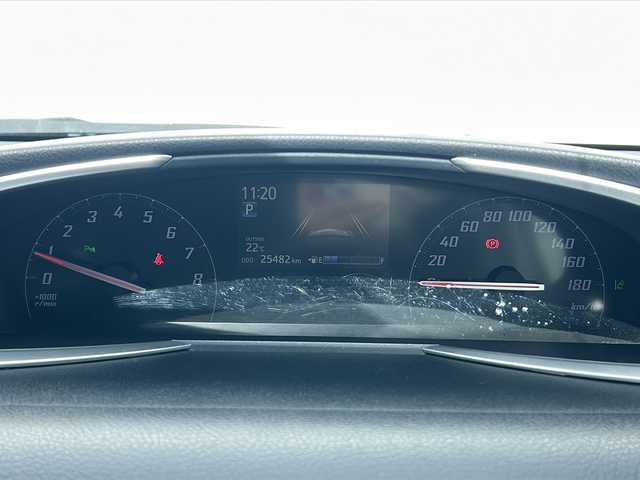 トヨタ シエンタ ファンベースG 三重県 2018(平30)年 2.6万km ホワイトパールクリスタルシャイン 純正ナビ /全周囲カメラ /ビルトインETC /両側パワースライドドア /前後コーナーセンサー/前席シートヒータ /ハンドルヒーター /USB給電 /レーンキープアシスト /衝突軽減ブレーキ /フロアマット /革巻きステアリング/オートハイビーム /オートライト/電動格納ミラー/禁煙車
