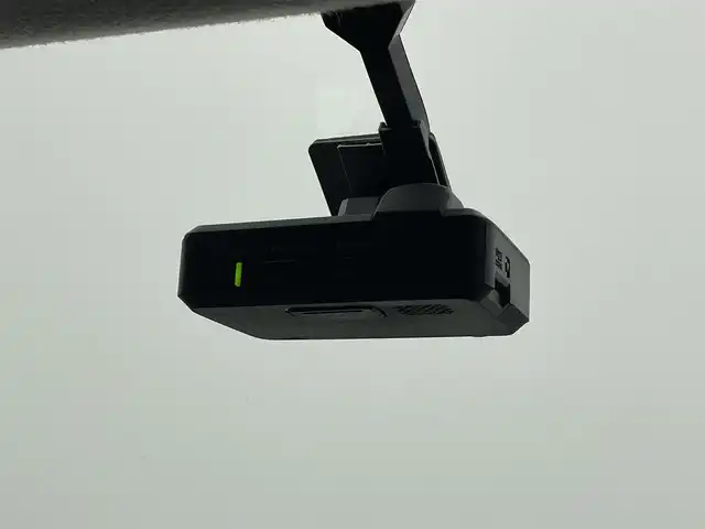 ダイハツ トール カスタムG ターボ SAⅡ 大分県 2018(平30)年 3.8万km パールホワイトⅢ スマートアシスト2/・衝突警報機能/・衝突回避支援ブレーキ機能/作動車速50km/h以下対象車両のみ/・車線逸脱警報機能	/・誤発進抑制機能(前方)/・誤発進抑制機能(後方)/・先行車発進お知らせ機能/社外9型ナビ　型式：X9VD/【フルセグTV、DVD再生可、BT対応】/ステアリングスイッチ/バックカメラ/クルーズコントロール/両側電動スライドドア/ETC/前方ドライブレコーダー/オートライト/LEDヘッドライト/LEDフォグ/社外16インチアルミホイール/純正ＡＷ夏タイヤ積み込み/保証書、取説、スペアキー有り