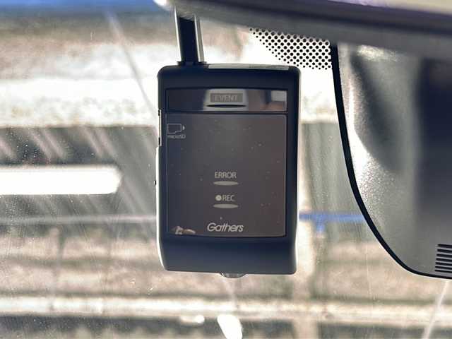 ホンダ Ｎ ＯＮＥ セレクト ツアラー 沖縄県 2019(令1)年 9.4万km プレミアムアイボリーパールⅡ 県外仕入れ/禁煙車/純正デイーラーナビ/【CD/DVD/フルセグTV/BT】/バックカメラ/HIDヘッドライト/ハーフレザーシート/ビルトインETC/前後ドライブレコーダー/ステアリングリモコン/クルーズコントロール/衝突被害軽減ブレーキ/横滑り防止装置/純正フロアマット/スマートキー/スペアキー