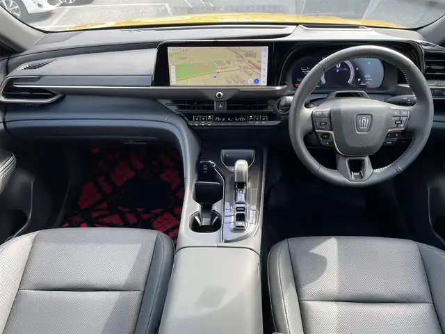 トヨタ クラウン スポーツ Z 千葉県 2024(令6)年 0.1万km 黄 ワンオーナー/純正ナビ【フルセグ、Miracast】/純正21インチアルミホイール/モデリスタエアロ（フロント・サイド・リア）/全方位カメラ/バックカメラ/ビルトインETC2.0/前後コーナーセンサー/前席パワーシート（D席メモリー付）/前席シートヒーター・ベンチレーション/パワーバックドア/PCS/BSM/HUD/LDA/PCS/PDA/RCTA/RCD/PKSB/SEA/AVSP/RSA/タイプC充電/4WD　　　/オートライト/オートハイビーム/保証書